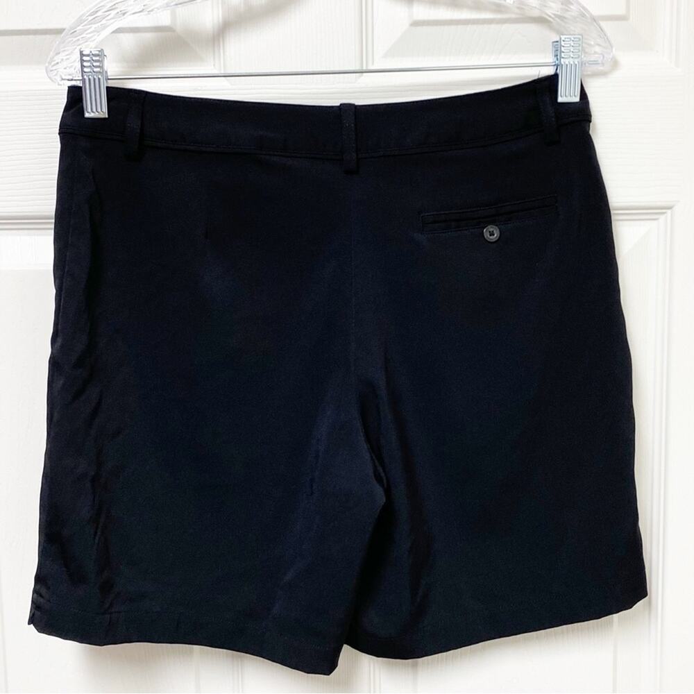 Lady Hagen Shorts 6 - Picture 2 of 8